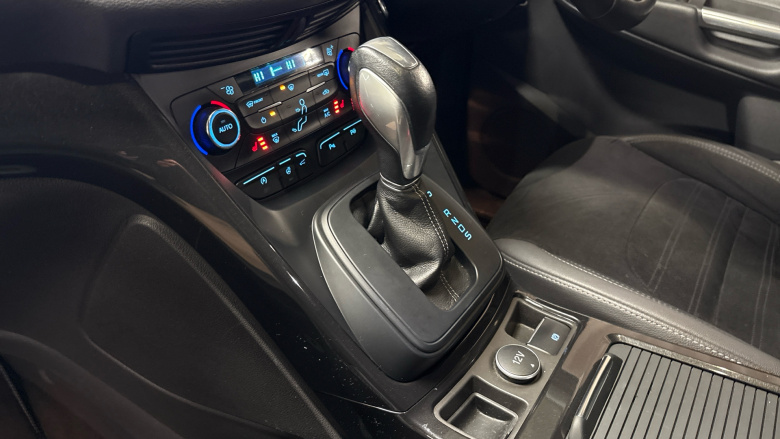 Ford Kuga 2.0 TDCi 180 ST-Line X 5dr Auto Diesel Estate